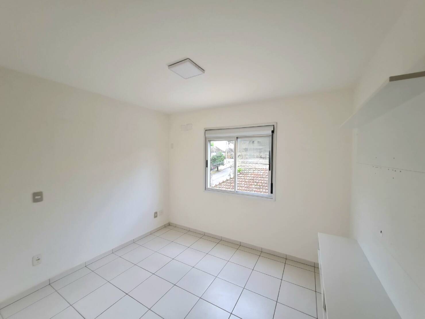 Apartamento à venda com 2 quartos, 61m² - Foto 9