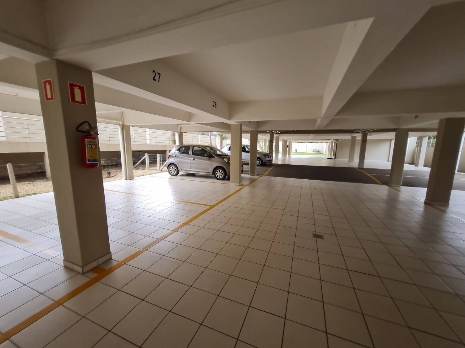 Apartamento à venda com 2 quartos, 61m² - Foto 19