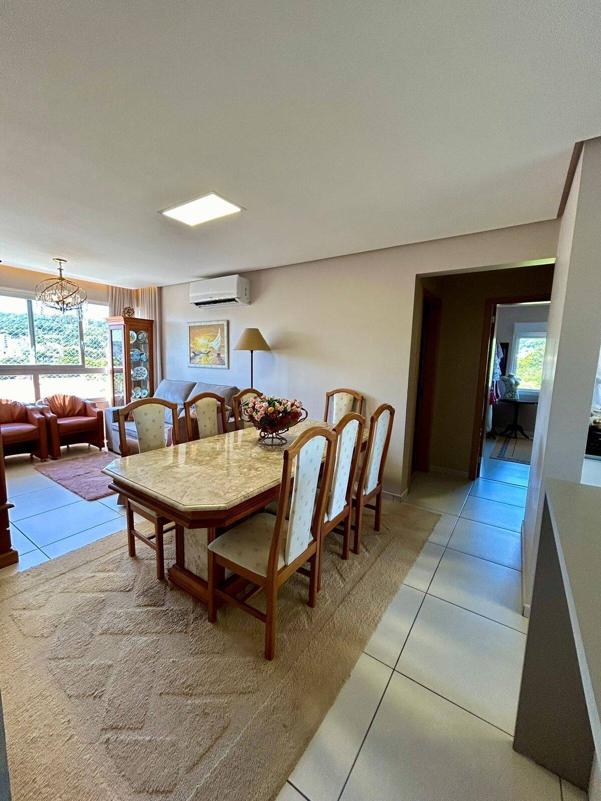 Apartamento à venda com 3 quartos, 90m² - Foto 4