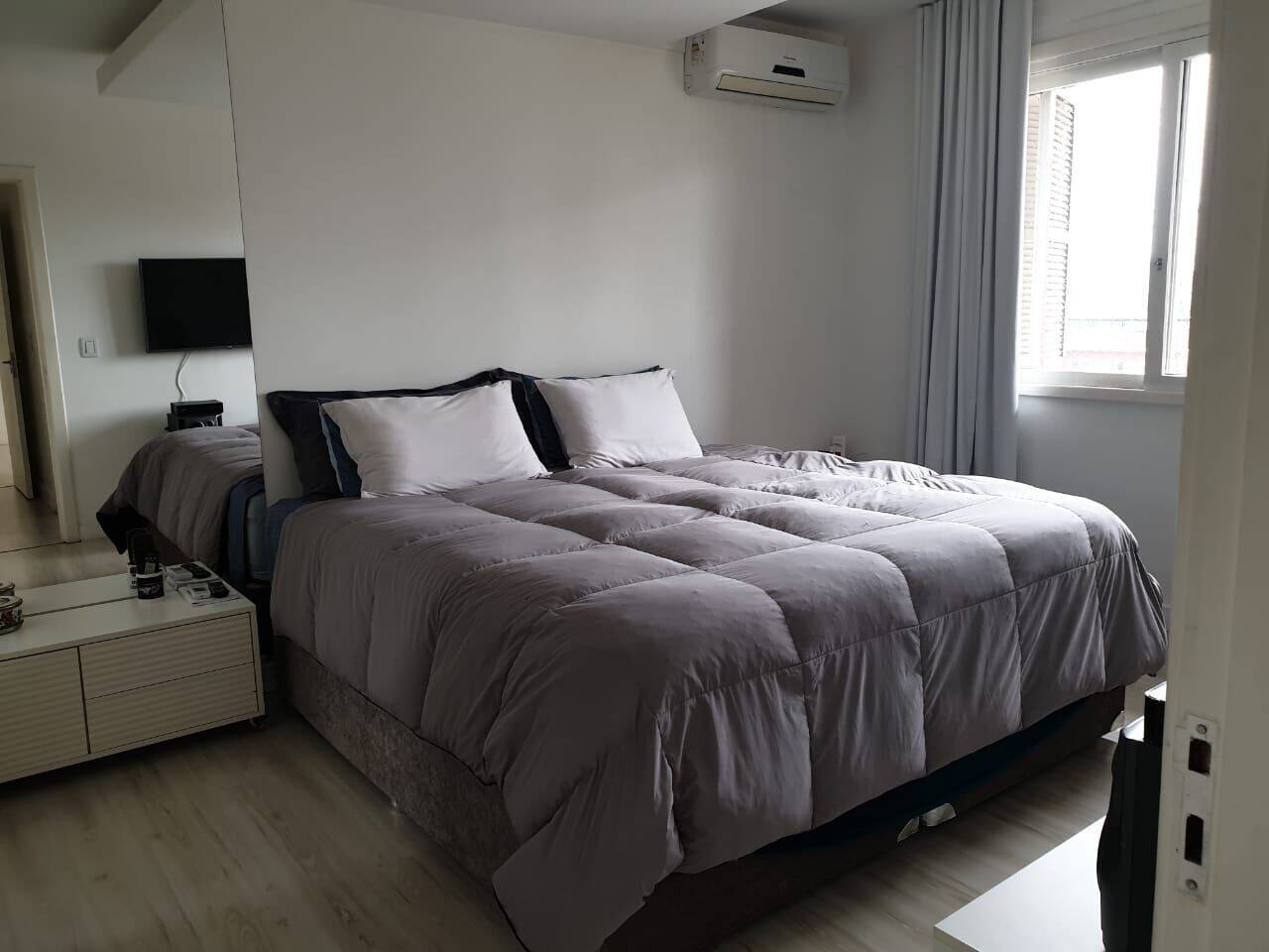 Apartamento à venda com 3 quartos, 203m² - Foto 22