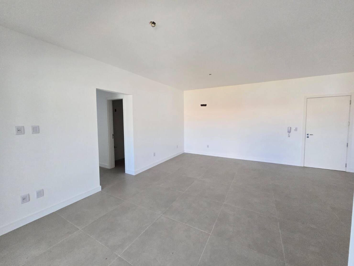 Apartamento à venda com 2 quartos, 103m² - Foto 14