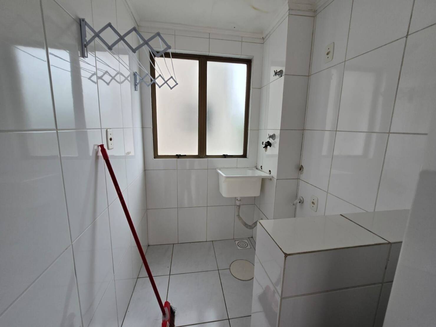 Apartamento à venda com 2 quartos, 61m² - Foto 9