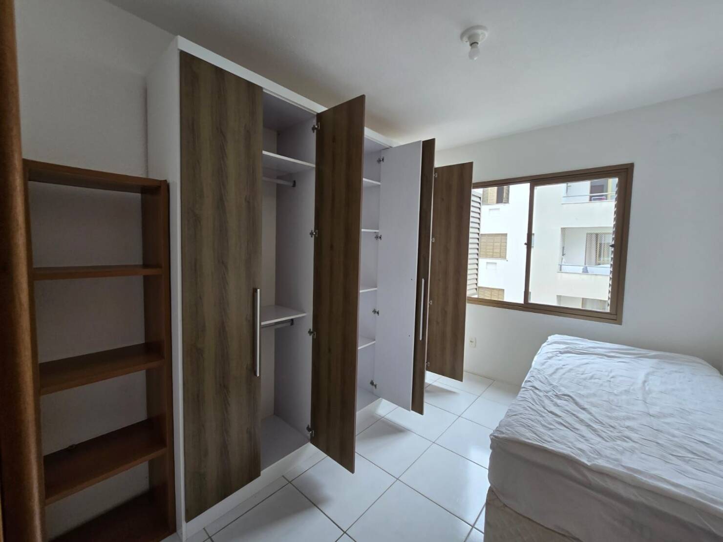 Apartamento à venda com 2 quartos, 61m² - Foto 10