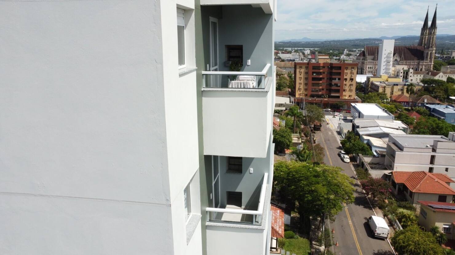Apartamento à venda com 3 quartos, 121m² - Foto 9