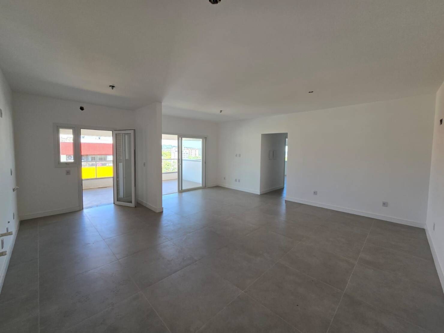 Apartamento à venda com 2 quartos, 103m² - Foto 9
