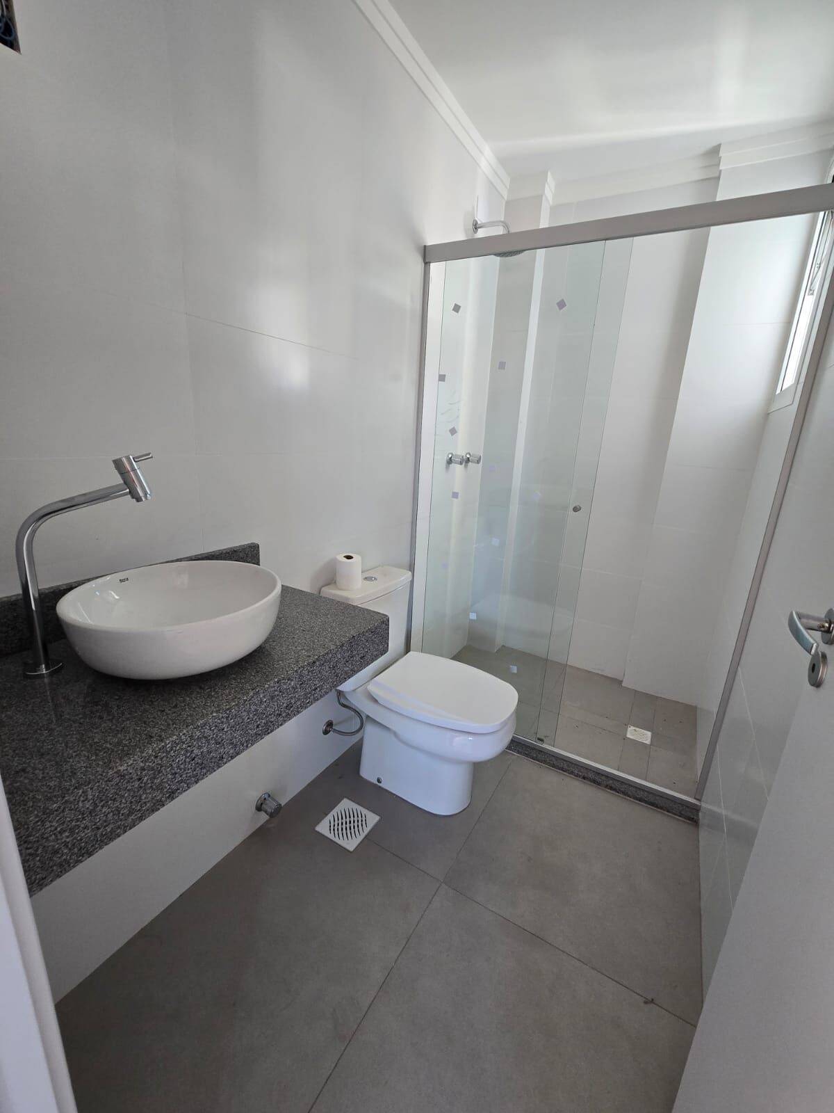 Apartamento à venda com 2 quartos, 69m² - Foto 14