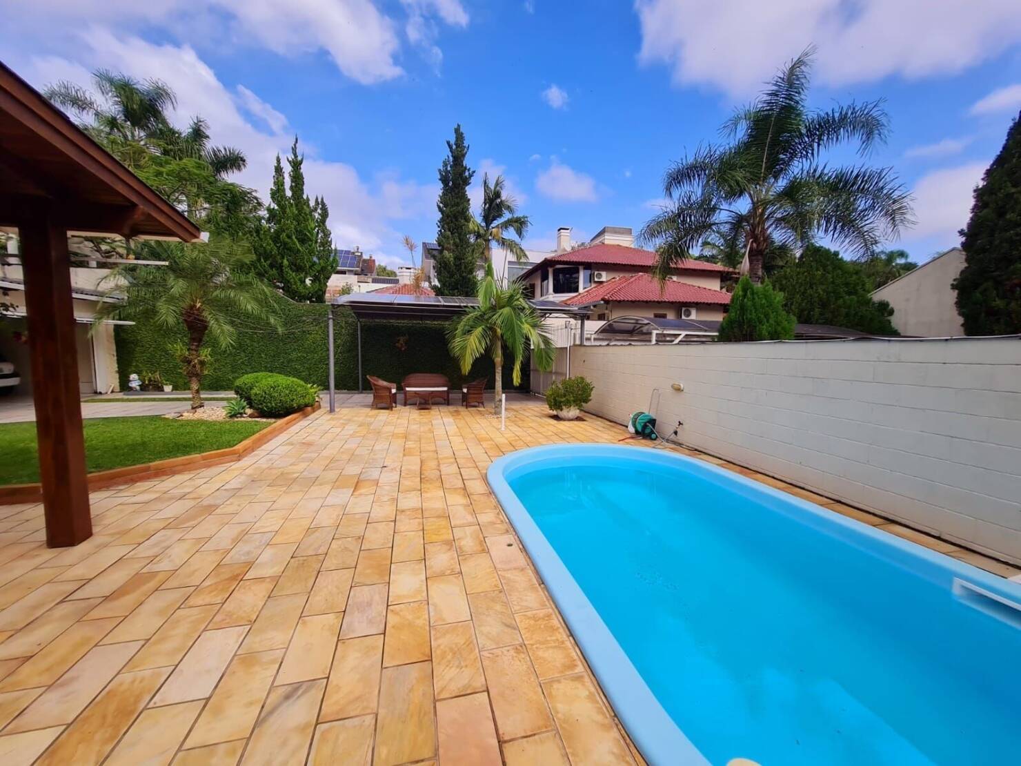 Casa à venda com 4 quartos, 346m² - Foto 3
