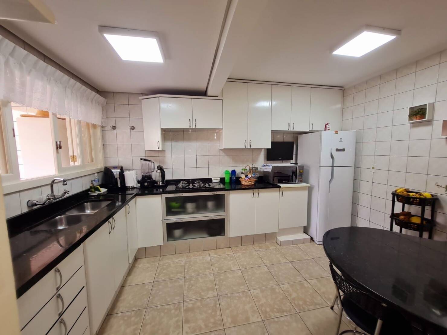 Casa à venda com 4 quartos, 346m² - Foto 14