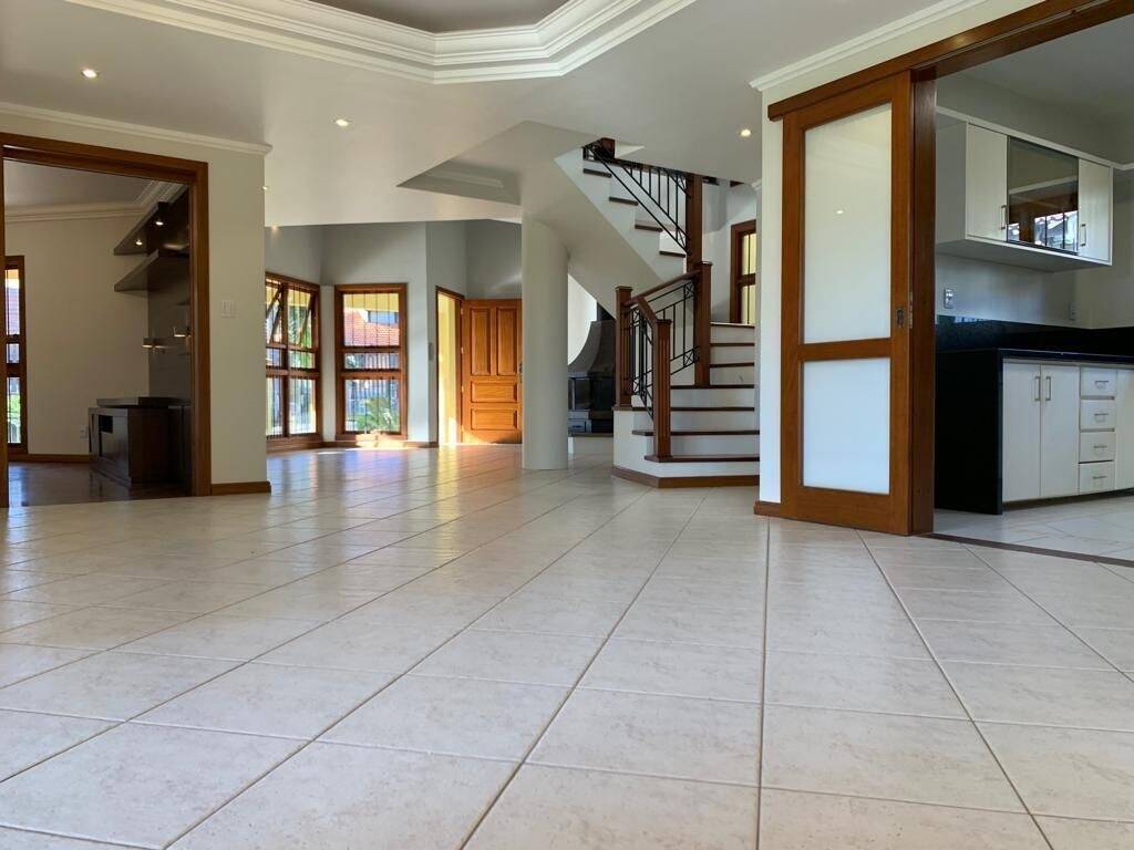 Casa, 3 quartos, 350 m² - Foto 2