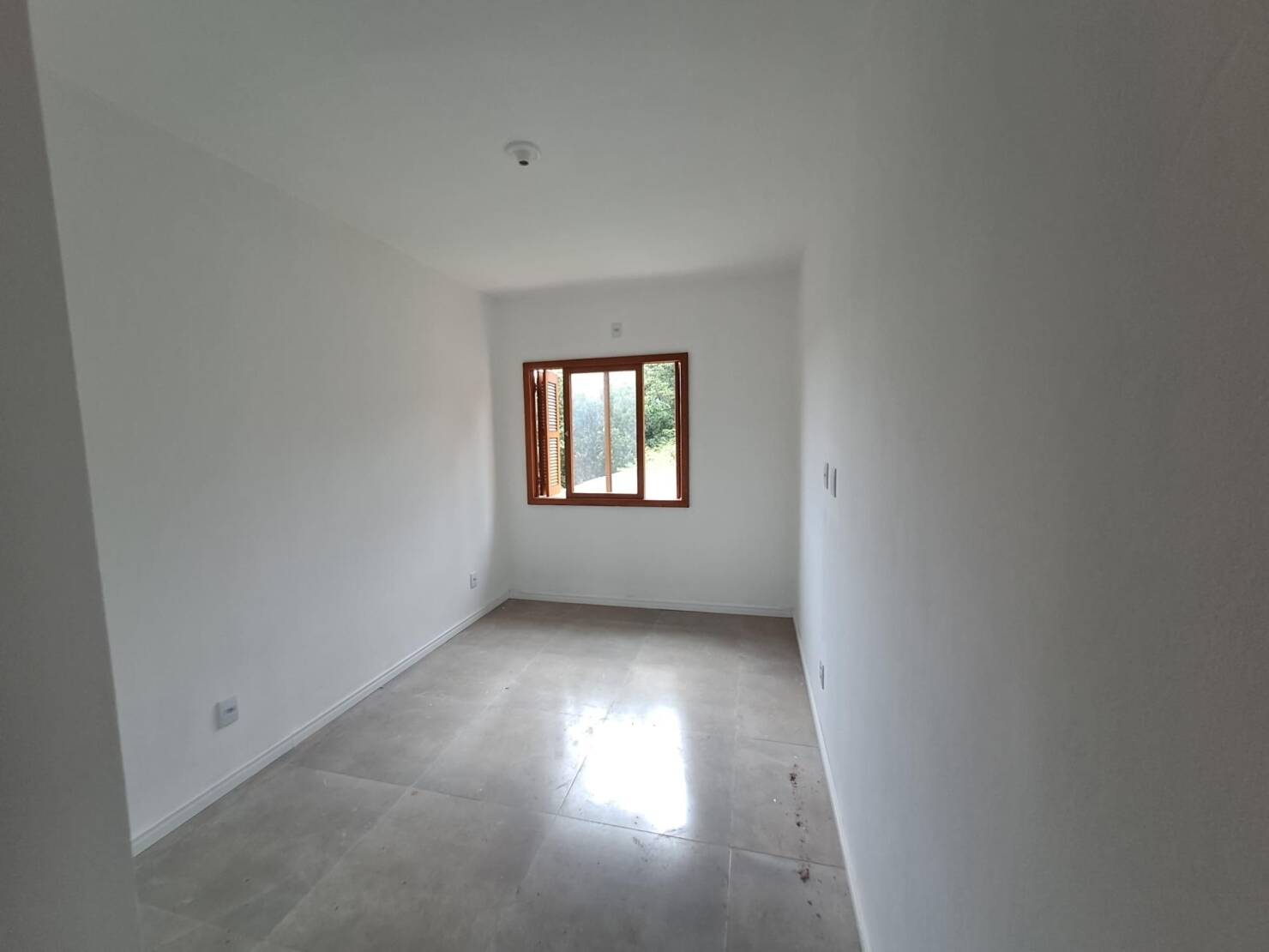 Casa à venda com 2 quartos, 56m² - Foto 11