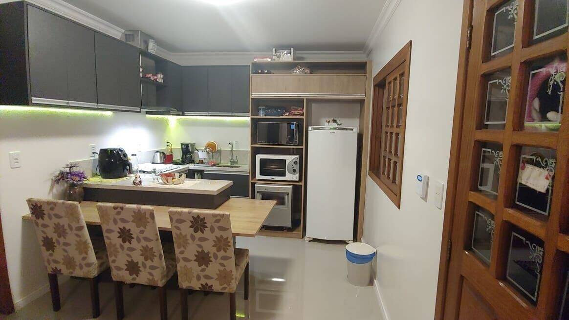 Casa, 3 quartos, 182 m² - Foto 5