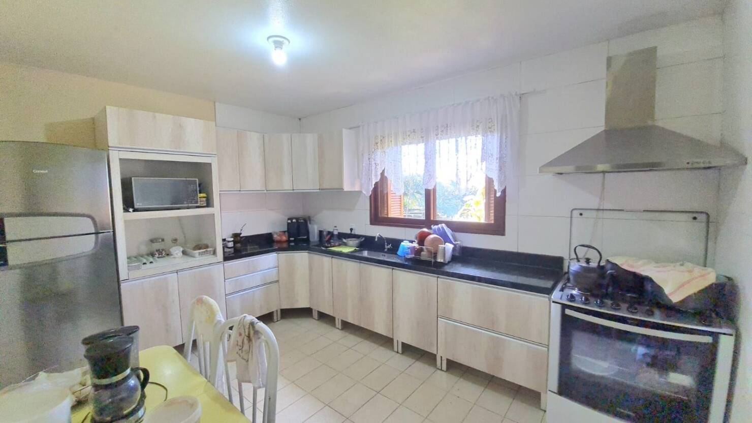 Chácara à venda com 3 quartos, 170m² - Foto 2