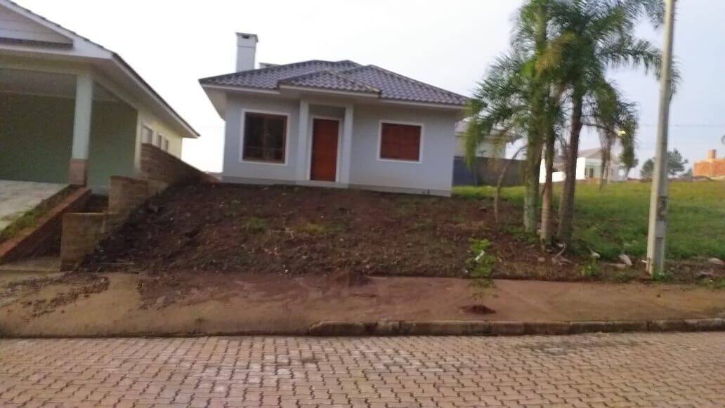 Casa à venda com 2 quartos, 61m² - Foto 2