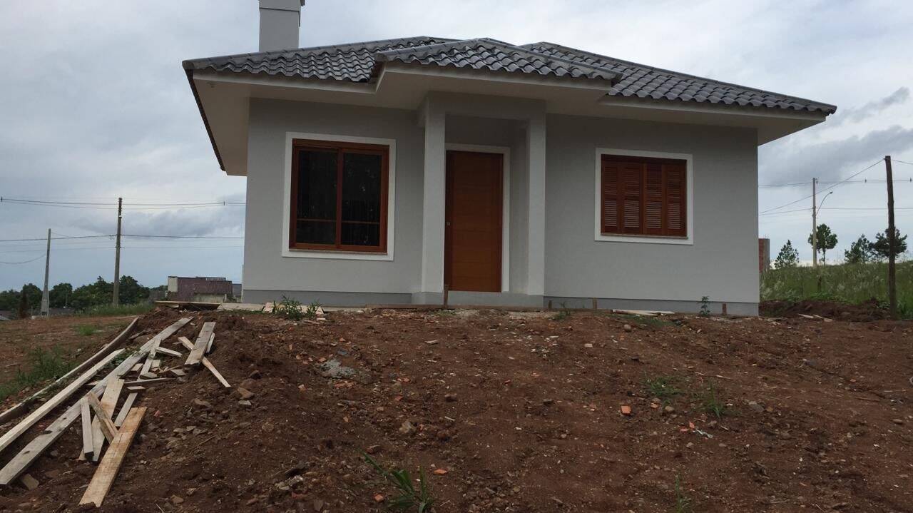 Casa à venda com 2 quartos, 61m² - Foto 3