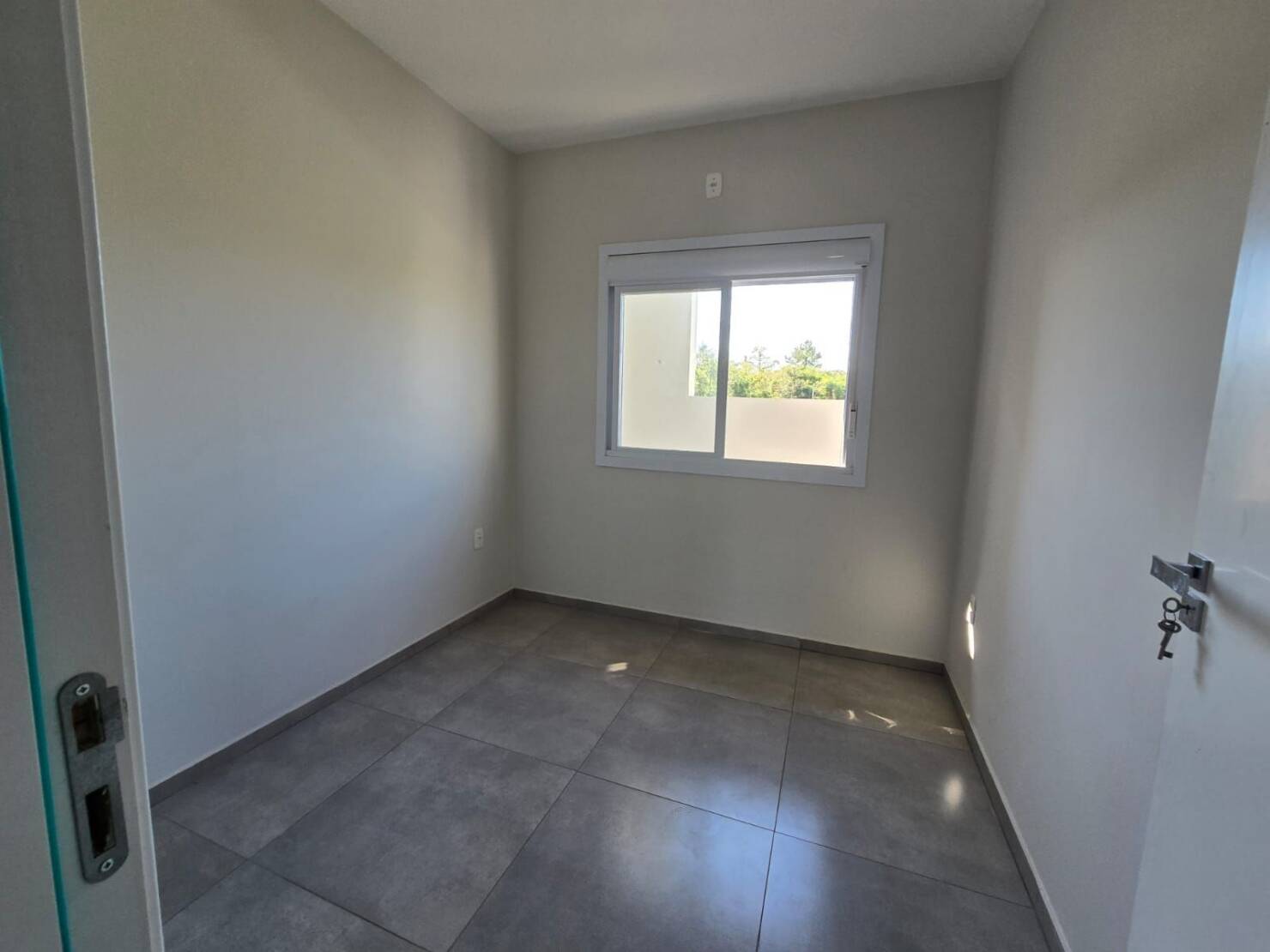 Casa à venda com 2 quartos, 49m² - Foto 3