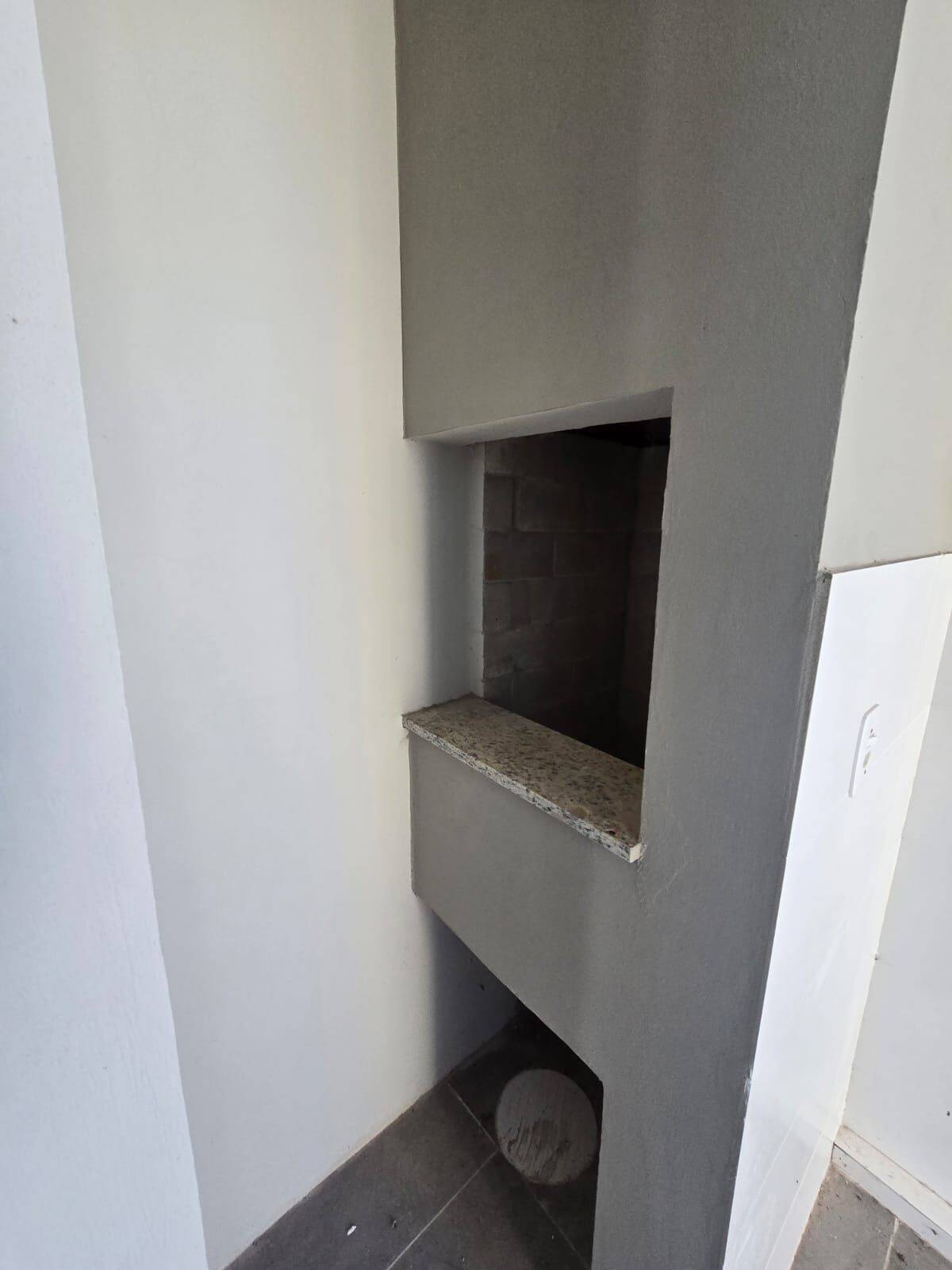 Casa à venda com 2 quartos, 49m² - Foto 5