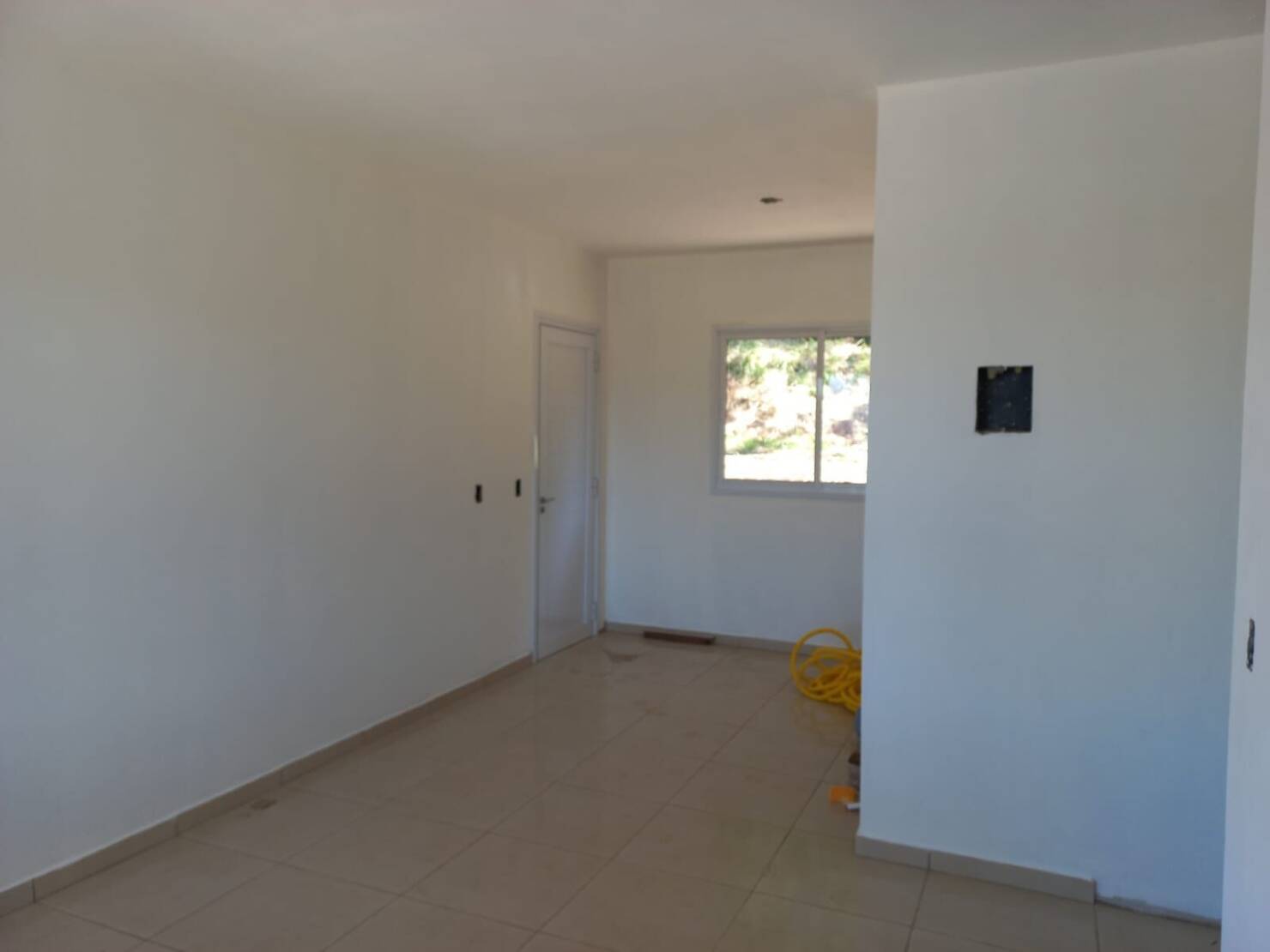 Casa à venda com 2 quartos, 52m² - Foto 8