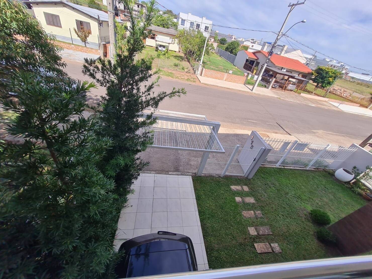 Casa à venda com 3 quartos, 360m² - Foto 2