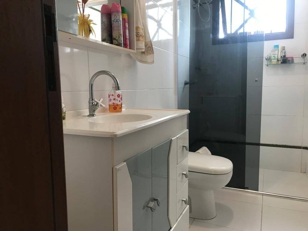 Casa à venda com 3 quartos, 173m² - Foto 14
