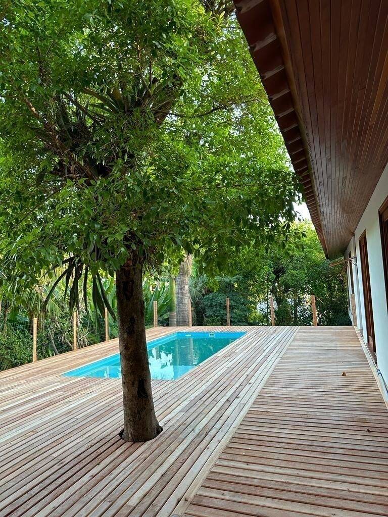 Casa para alugar com 3 quartos, 450m² - Foto 4