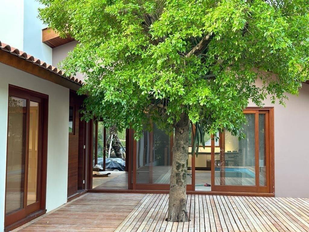 Casa para alugar com 3 quartos, 450m² - Foto 6
