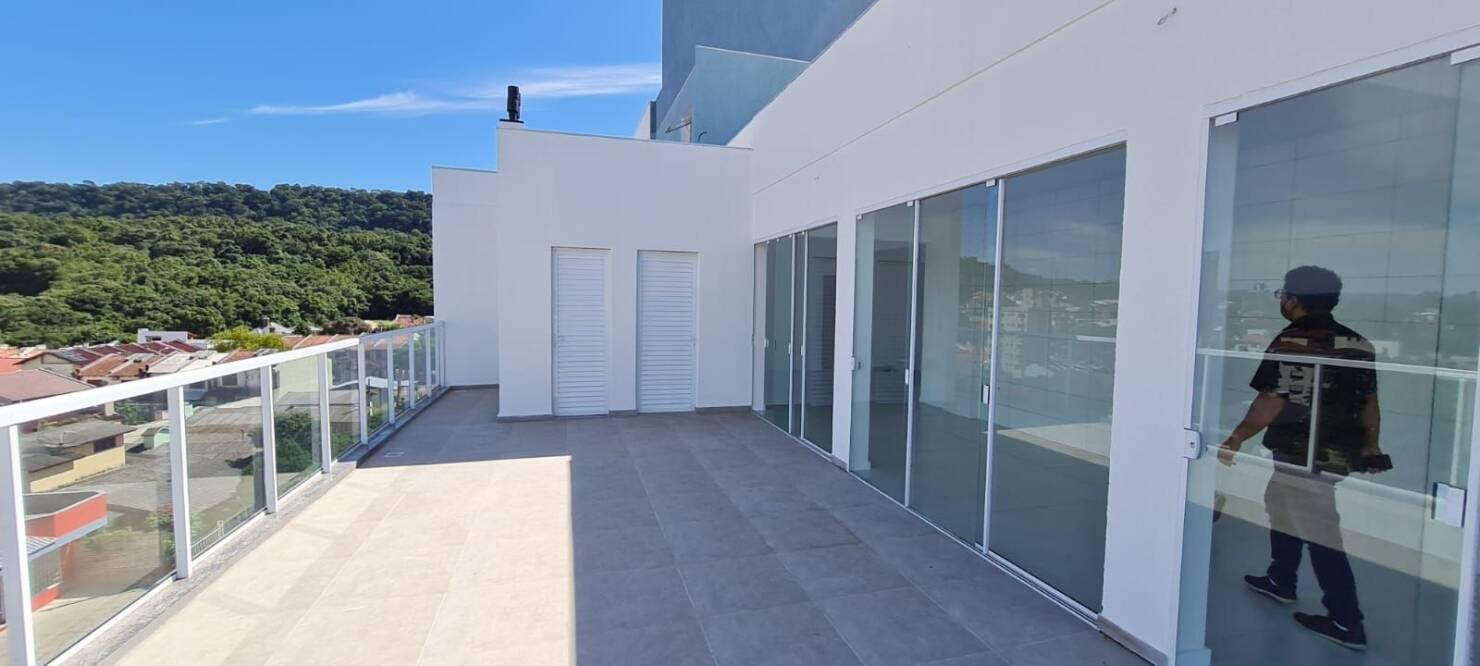 Apartamento à venda com 3 quartos, 199m² - Foto 24