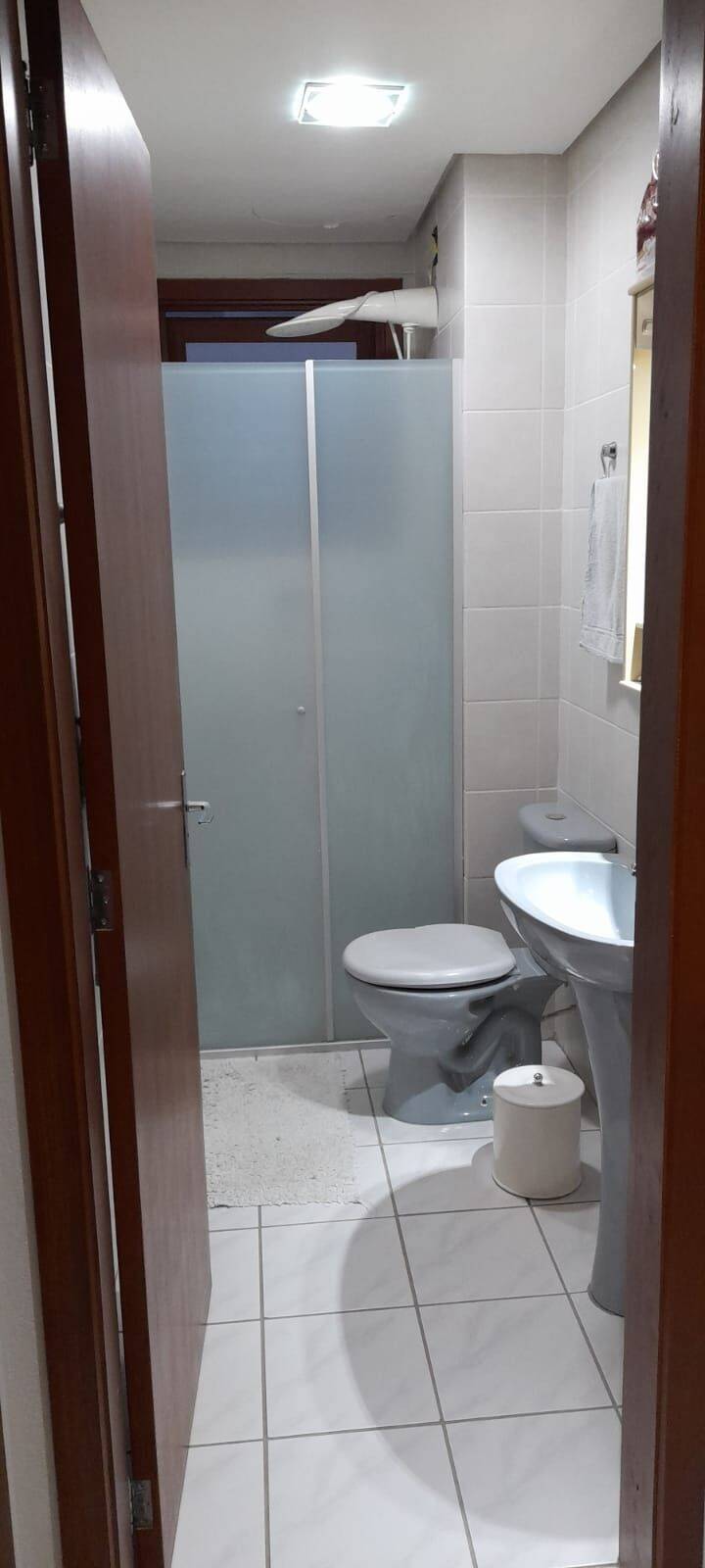 Apartamento à venda com 2 quartos, 60m² - Foto 11