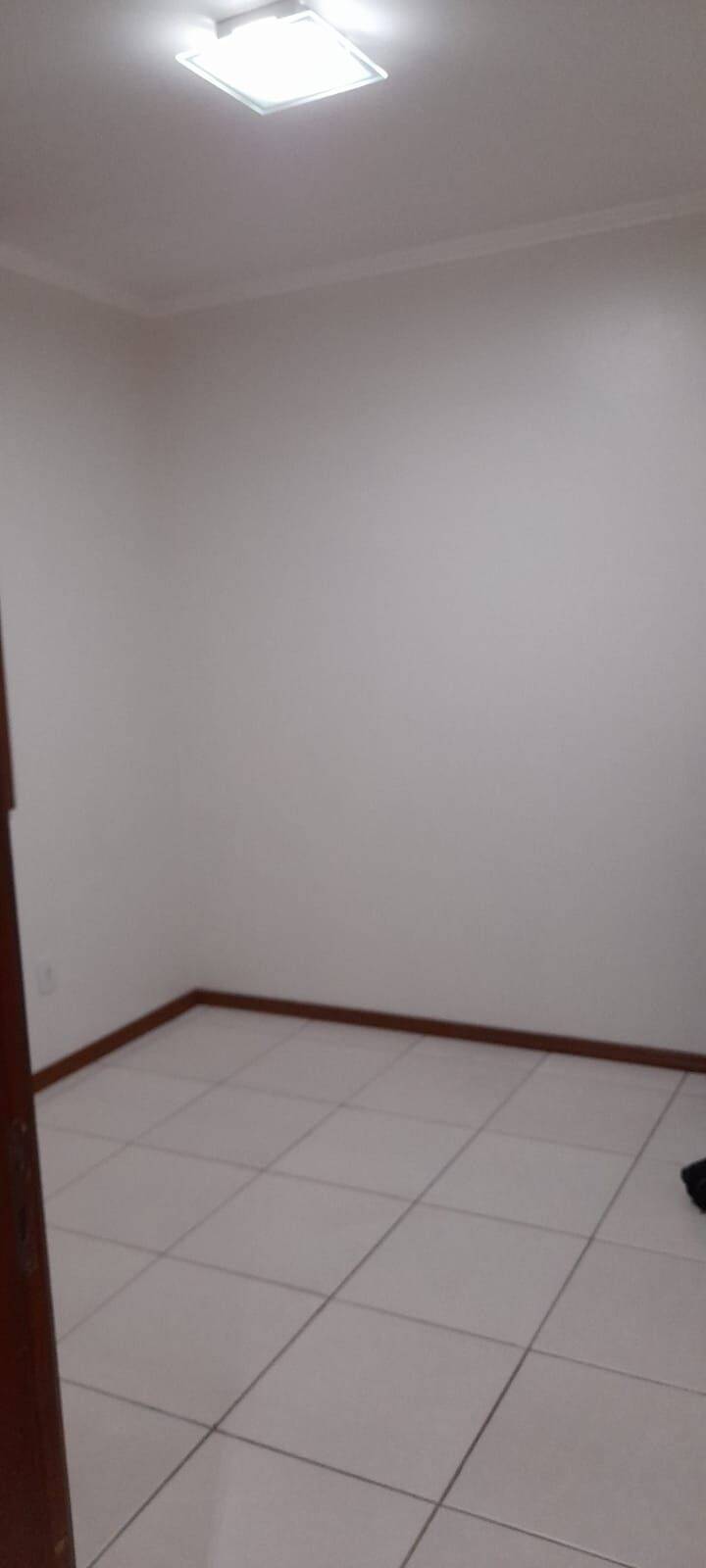 Apartamento à venda com 2 quartos, 60m² - Foto 12