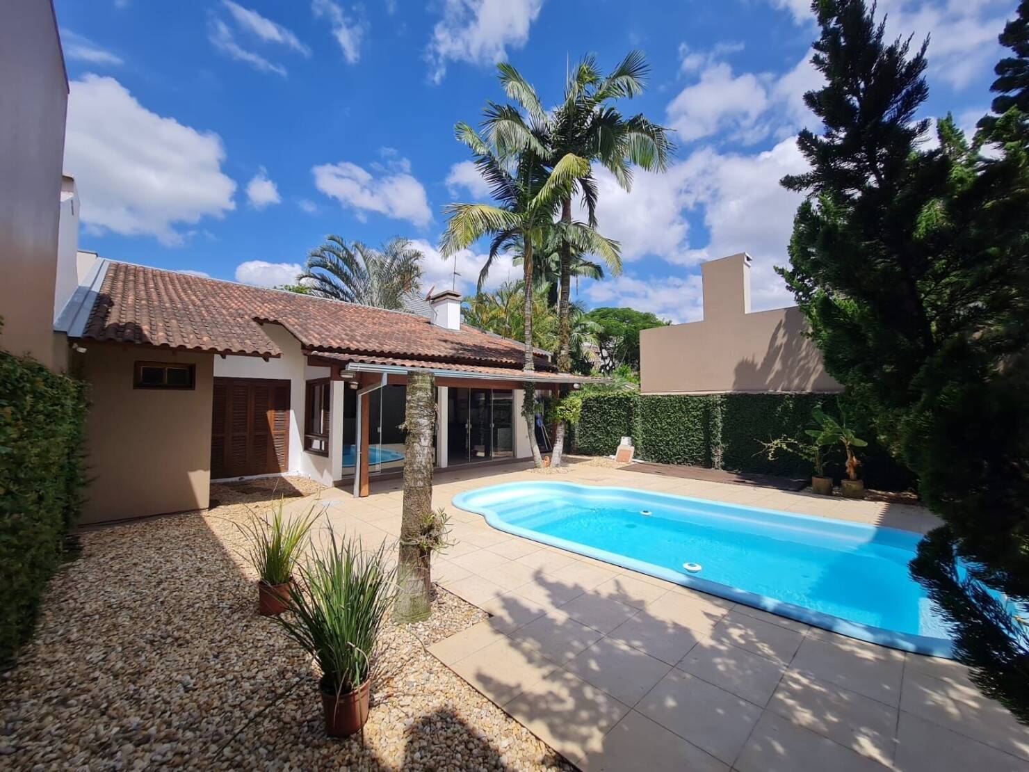 Casa à venda com 3 quartos, 230m² - Foto 26
