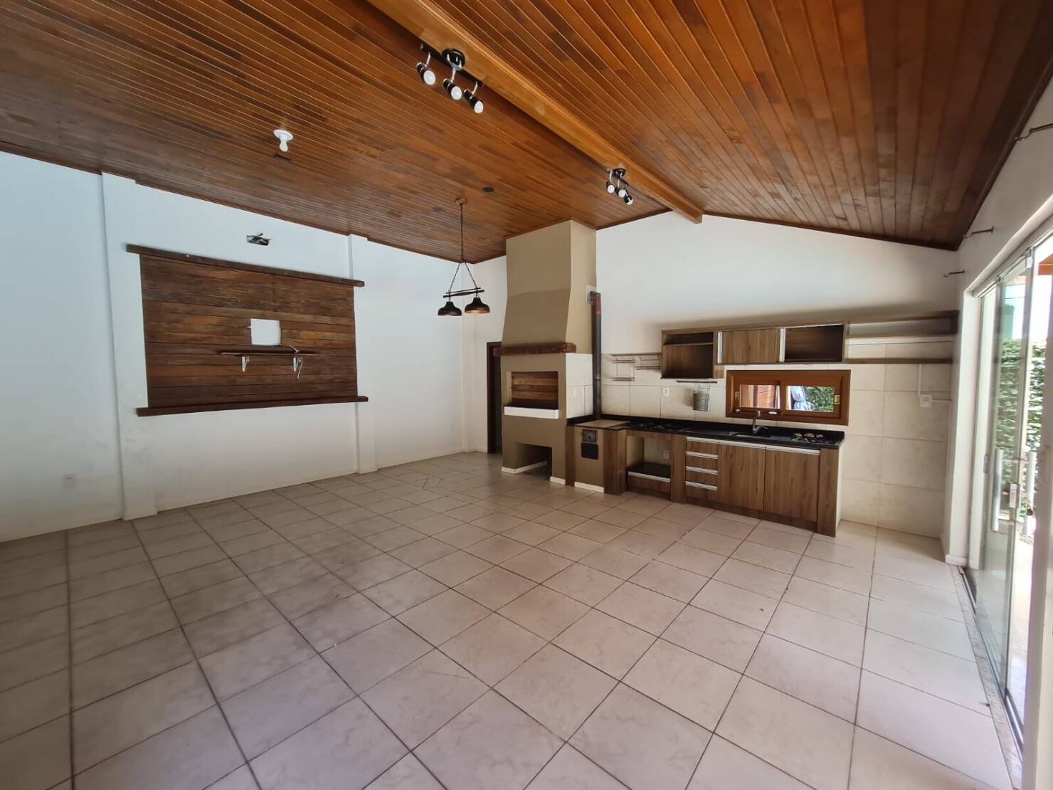 Casa à venda com 3 quartos, 230m² - Foto 32
