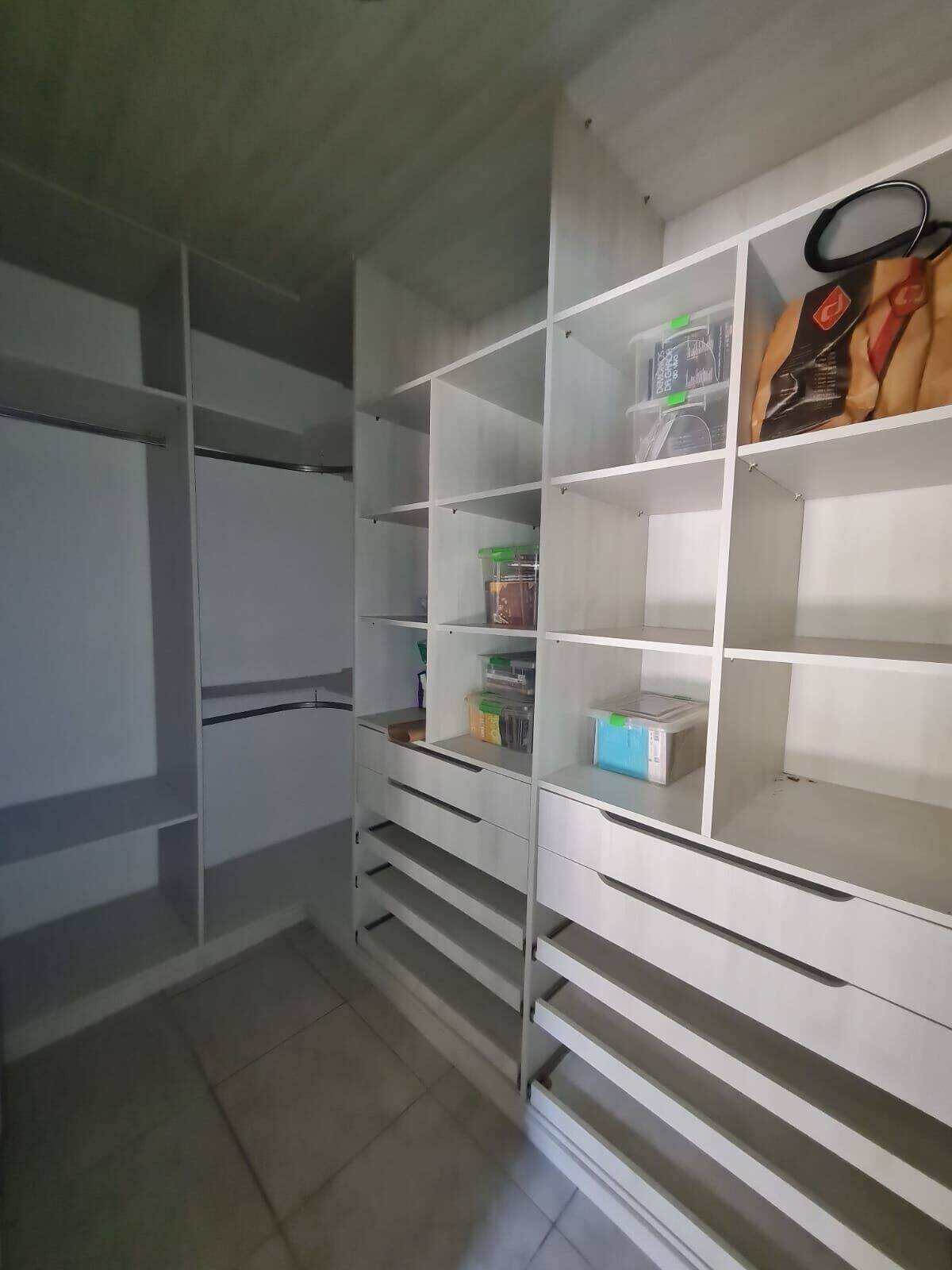 Casa à venda com 3 quartos, 230m² - Foto 36