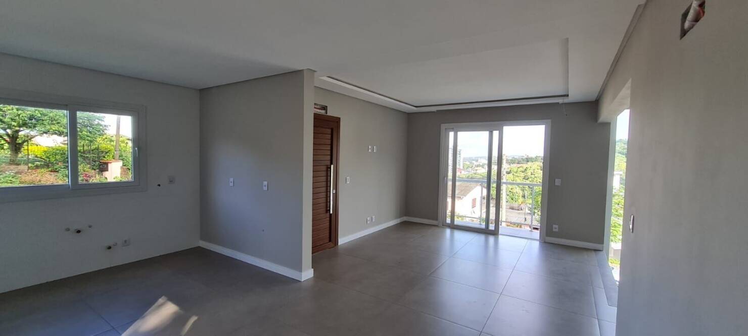 Casa à venda com 4 quartos, 207m² - Foto 9