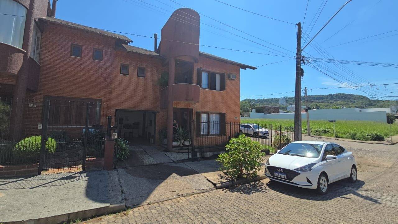 Apartamento à venda com 3 quartos, 160m² - Foto 10