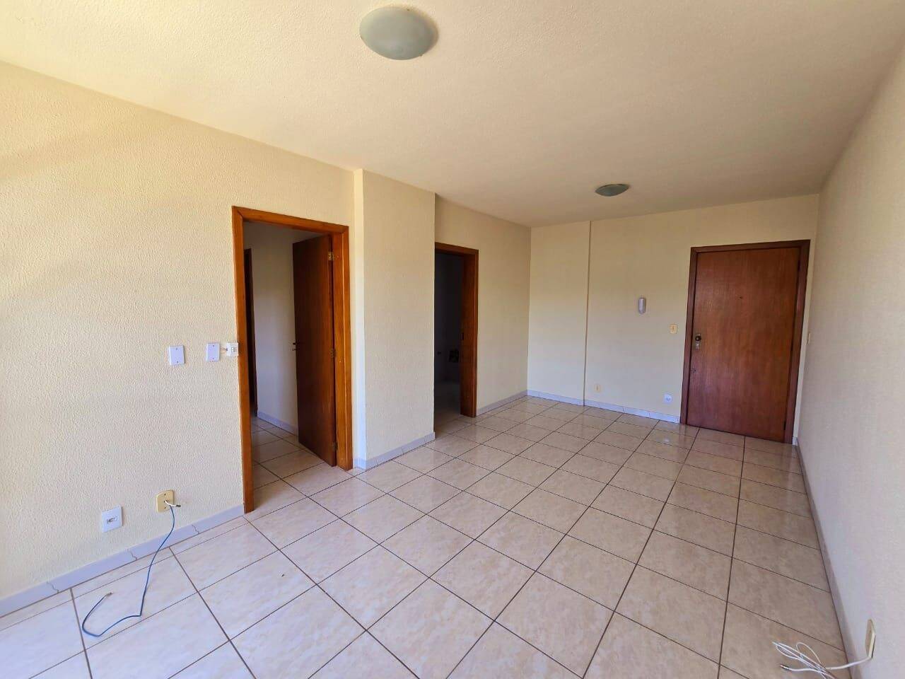 Apartamento à venda com 3 quartos, 77m² - Foto 7