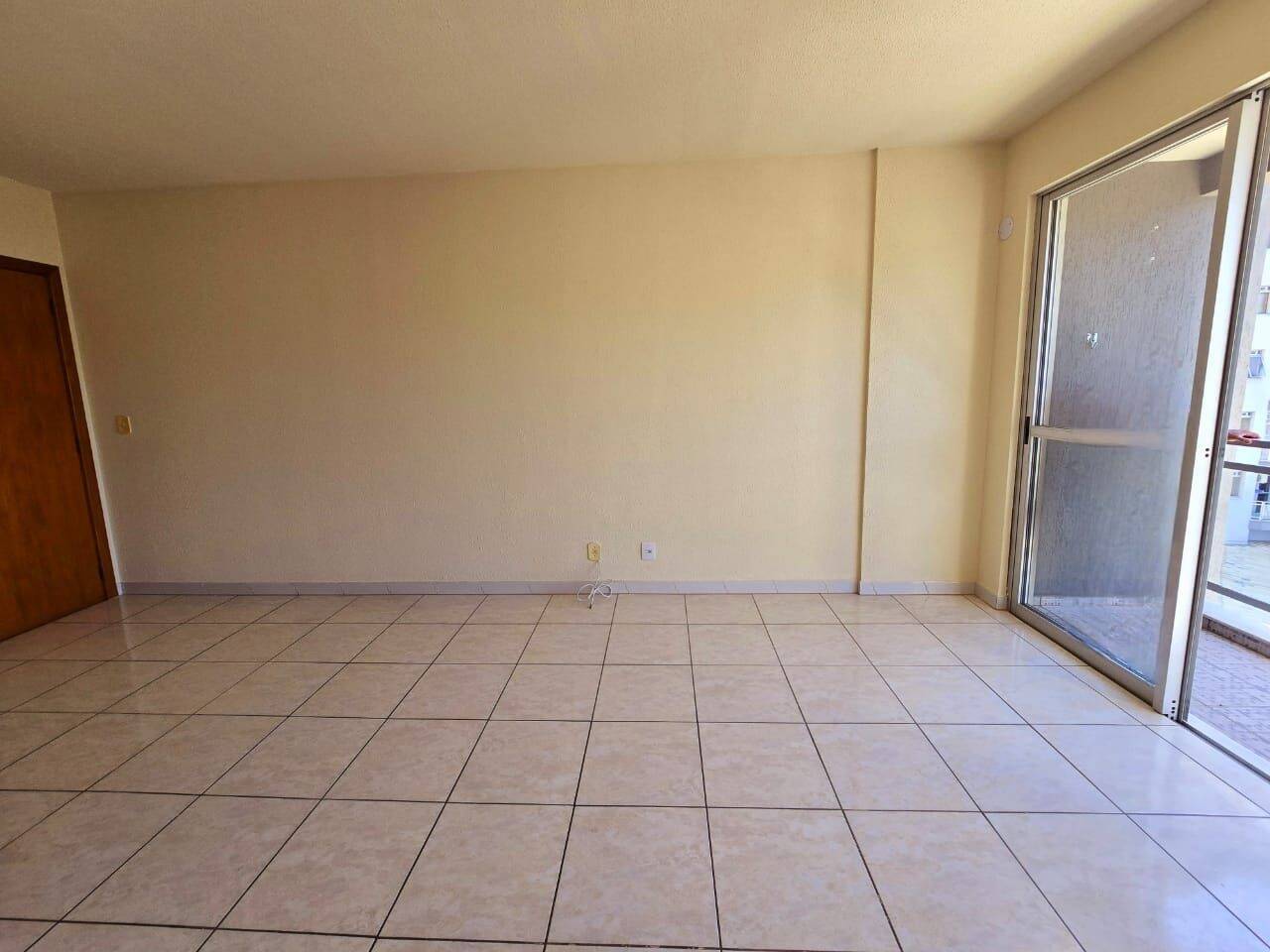 Apartamento à venda com 3 quartos, 77m² - Foto 8