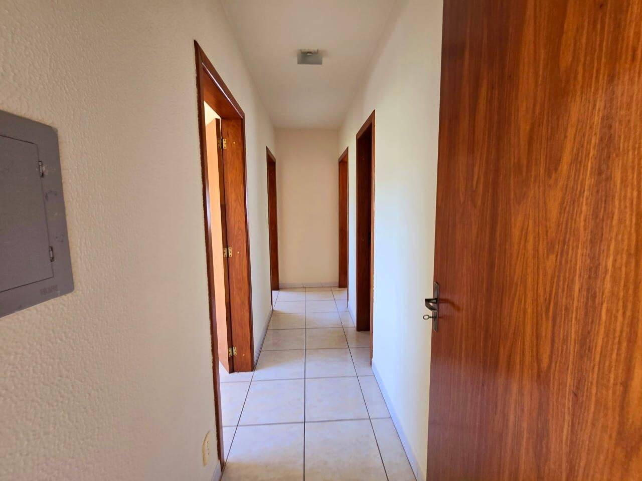 Apartamento à venda com 3 quartos, 77m² - Foto 11