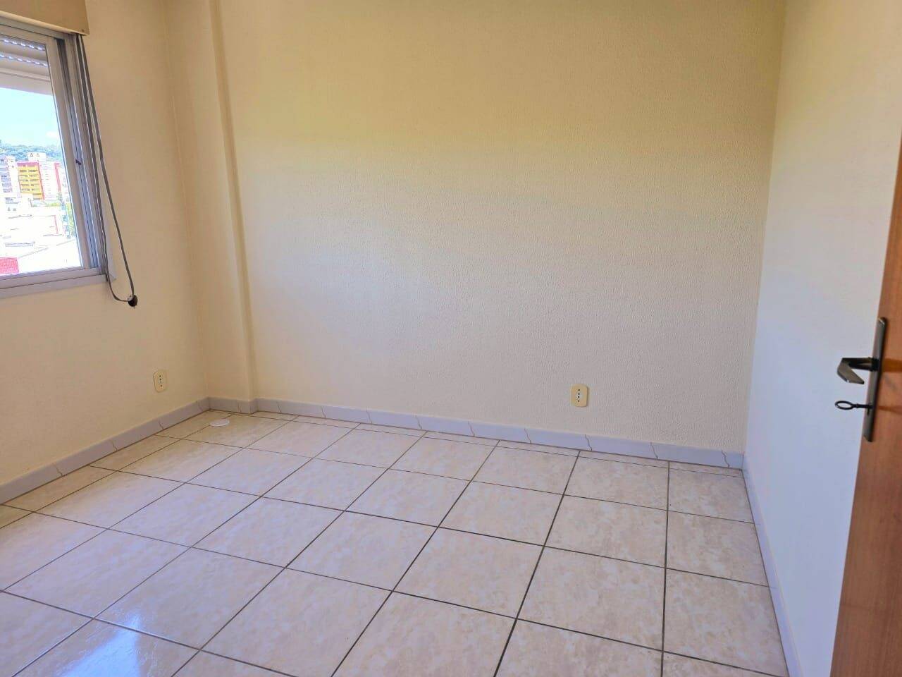Apartamento à venda com 3 quartos, 77m² - Foto 14