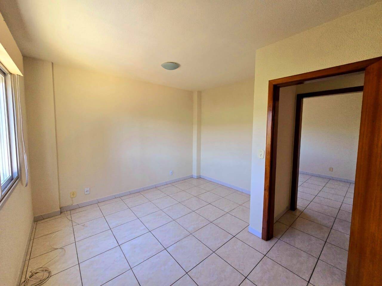 Apartamento à venda com 3 quartos, 77m² - Foto 17