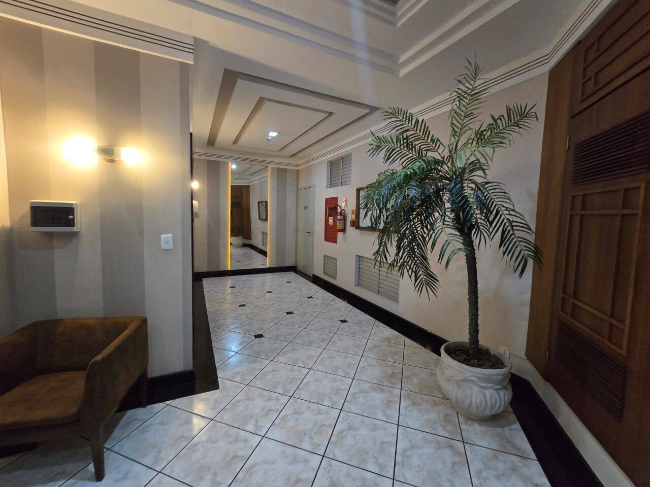Apartamento à venda com 3 quartos, 77m² - Foto 24