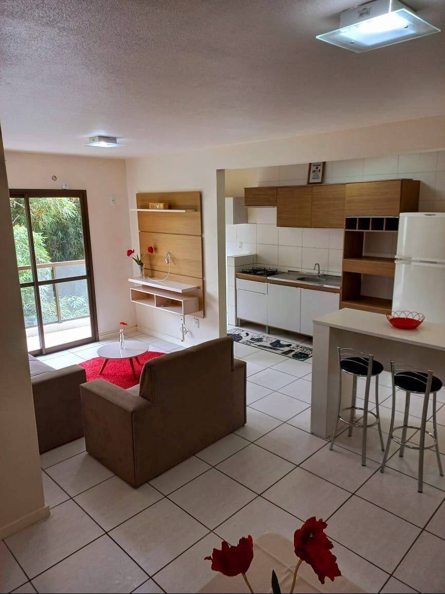 Apartamento à venda com 2 quartos, 68m² - Foto 1