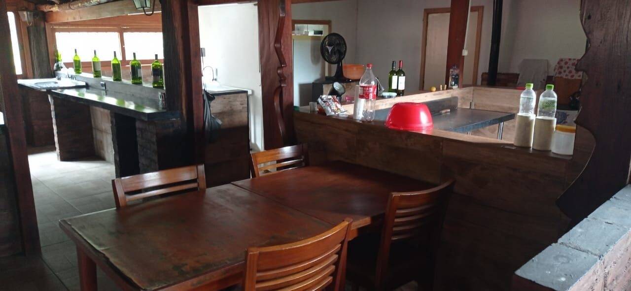 Chácara à venda com 3 quartos, 240m² - Foto 29