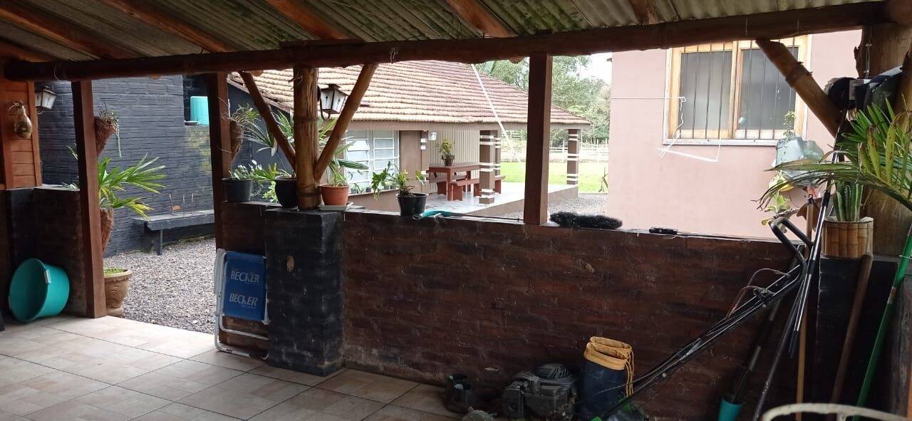 Chácara à venda com 3 quartos, 240m² - Foto 31