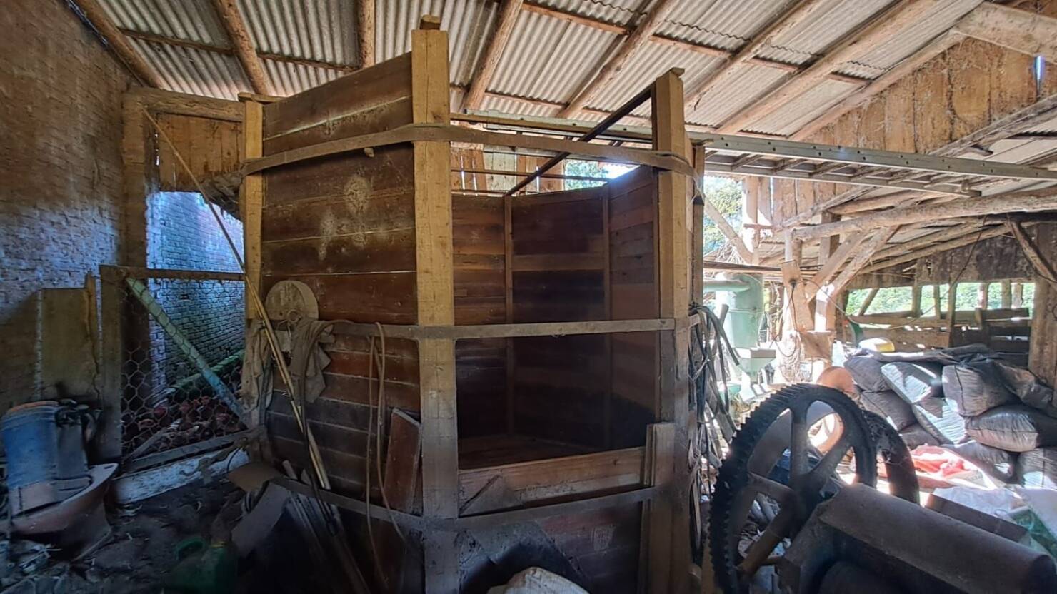 Fazenda à venda com 3 quartos, 50400m² - Foto 17