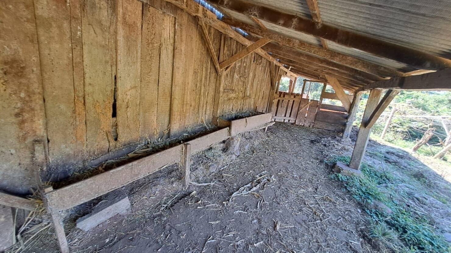Fazenda à venda com 3 quartos, 50400m² - Foto 27