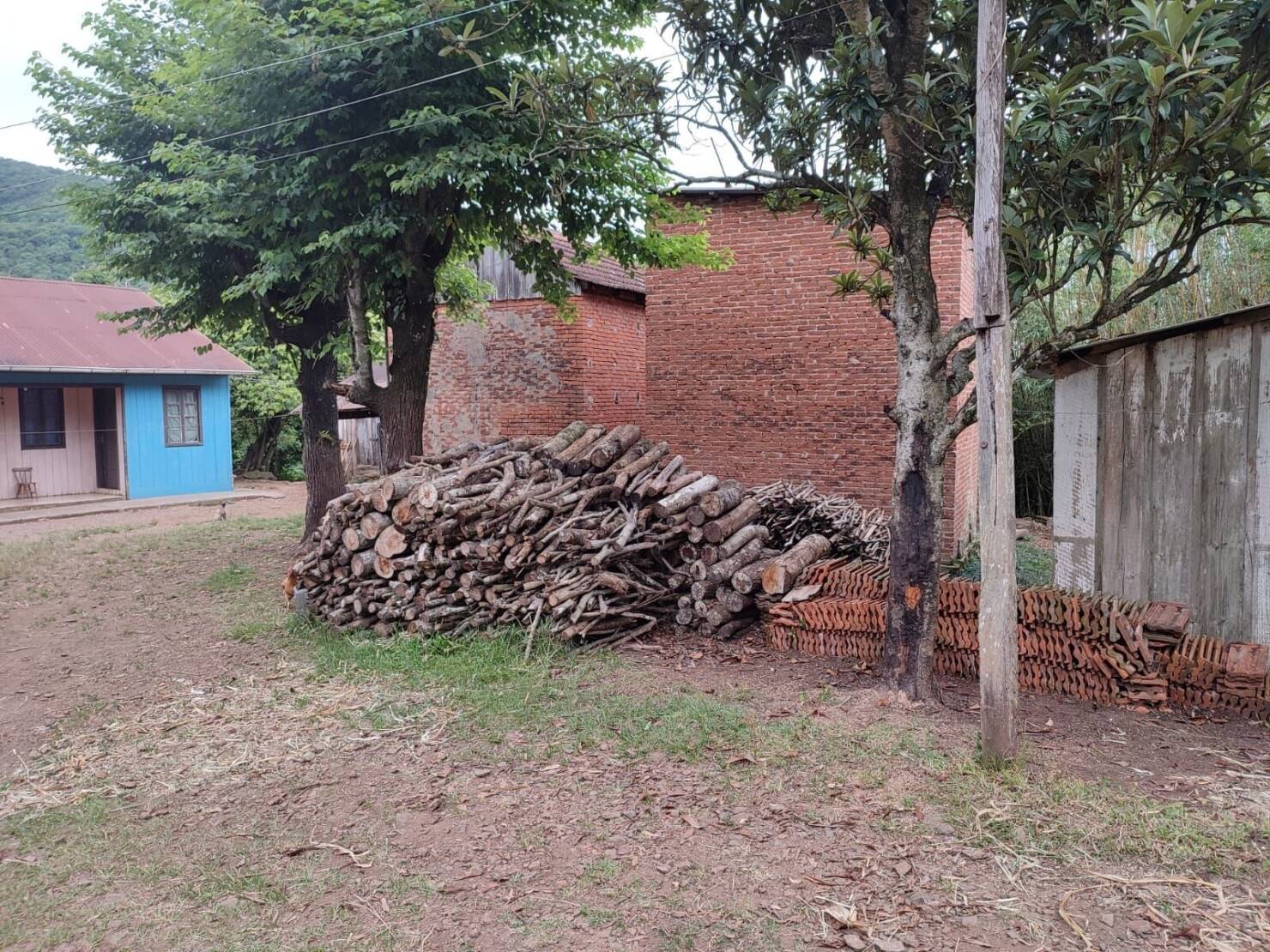 Chácara à venda com 3 quartos, 200000m² - Foto 14
