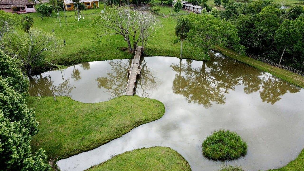 Fazenda à venda com 3 quartos, 400m² - Foto 3