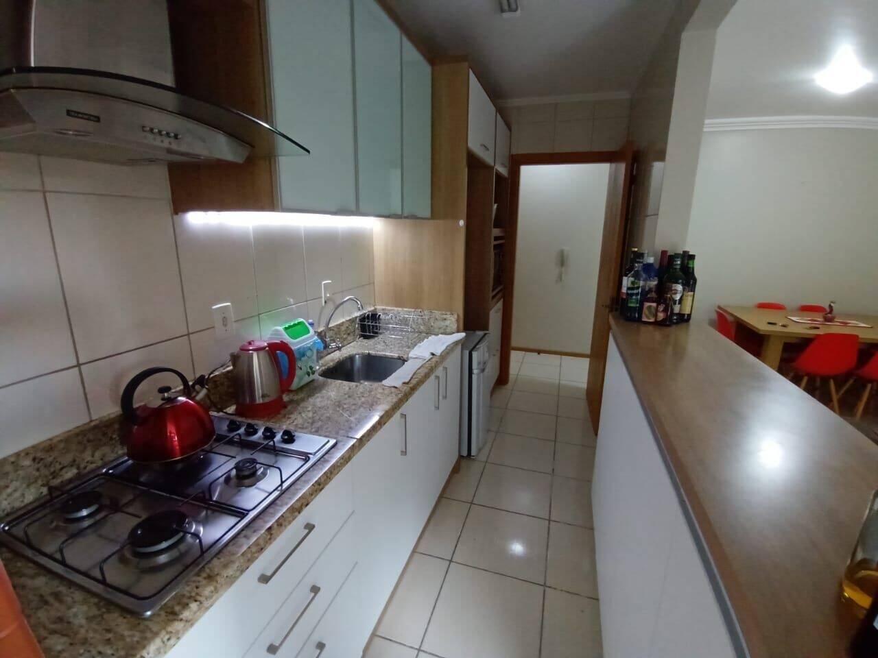 Apartamento à venda com 2 quartos, 72m² - Foto 5