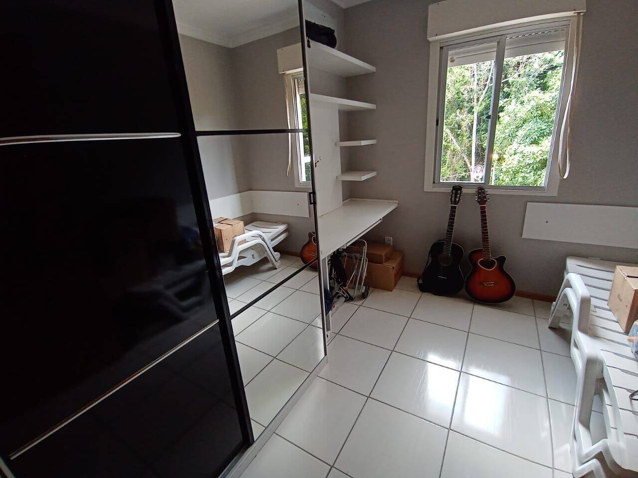 Apartamento à venda com 2 quartos, 72m² - Foto 10