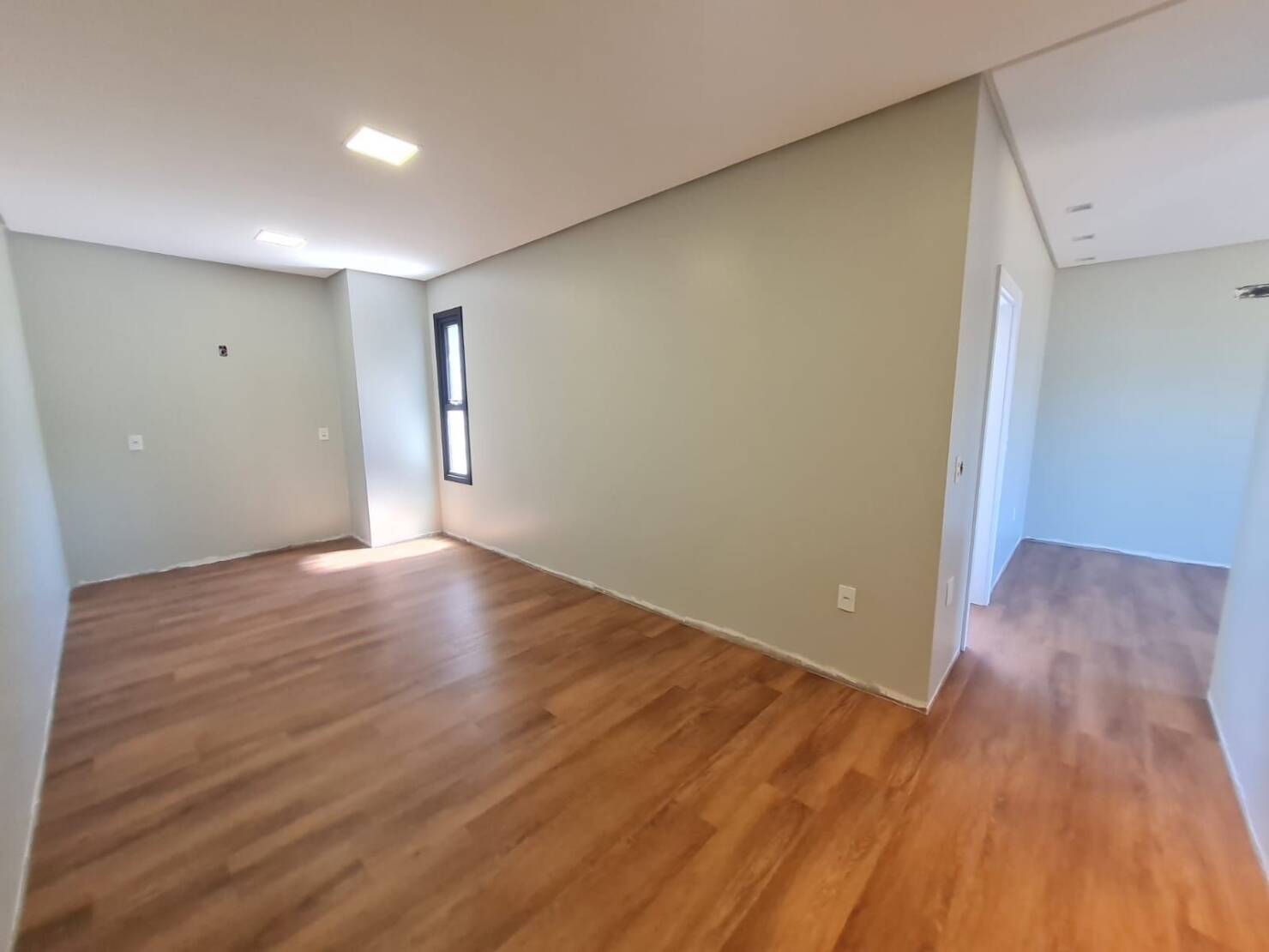 Casa, 4 quartos, 283 m² - Foto 1