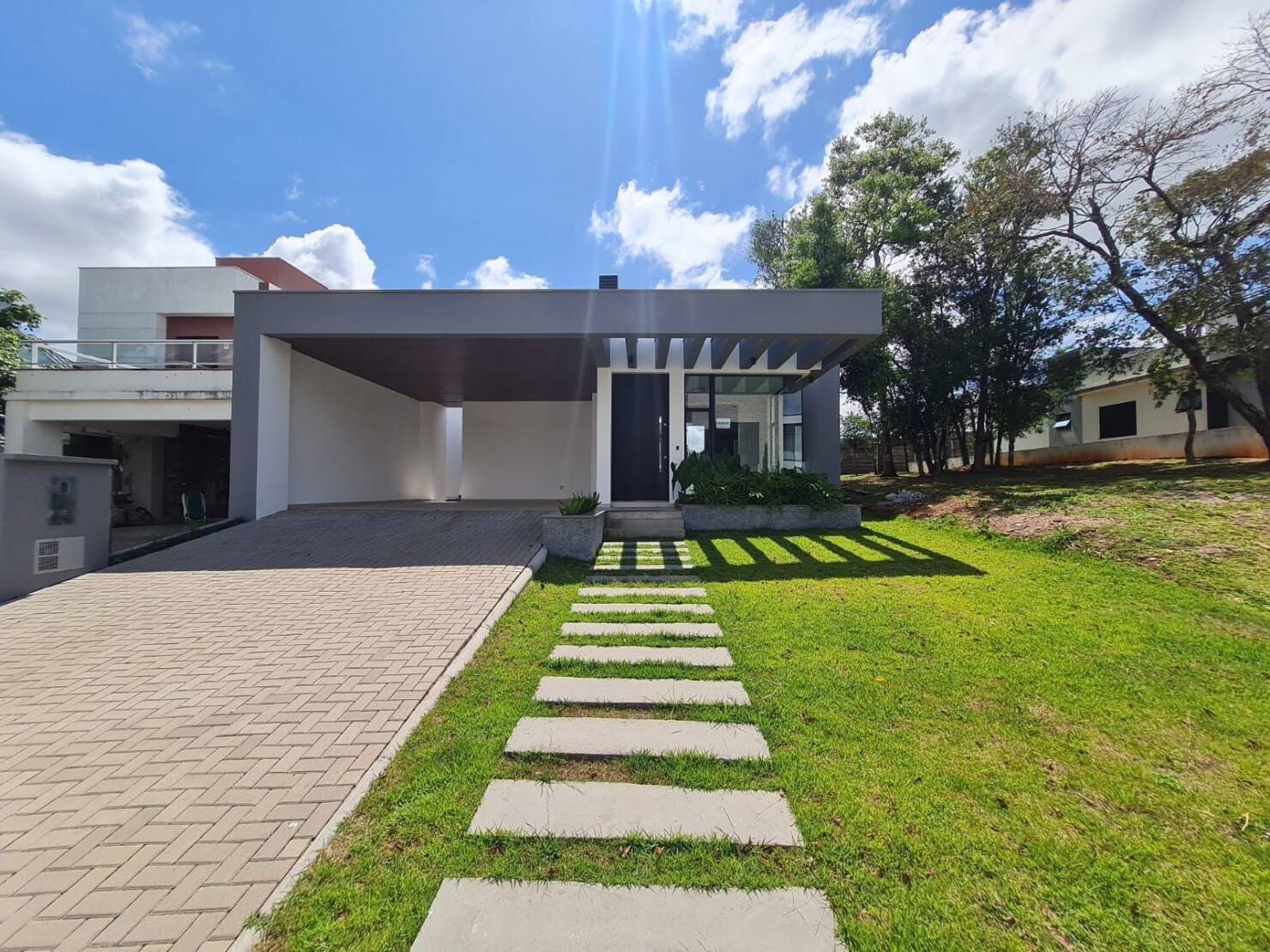 Casa, 3 quartos, 180 m² - Foto 1